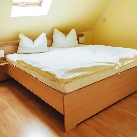 Ferienzimmer Direkt Am * Priepert